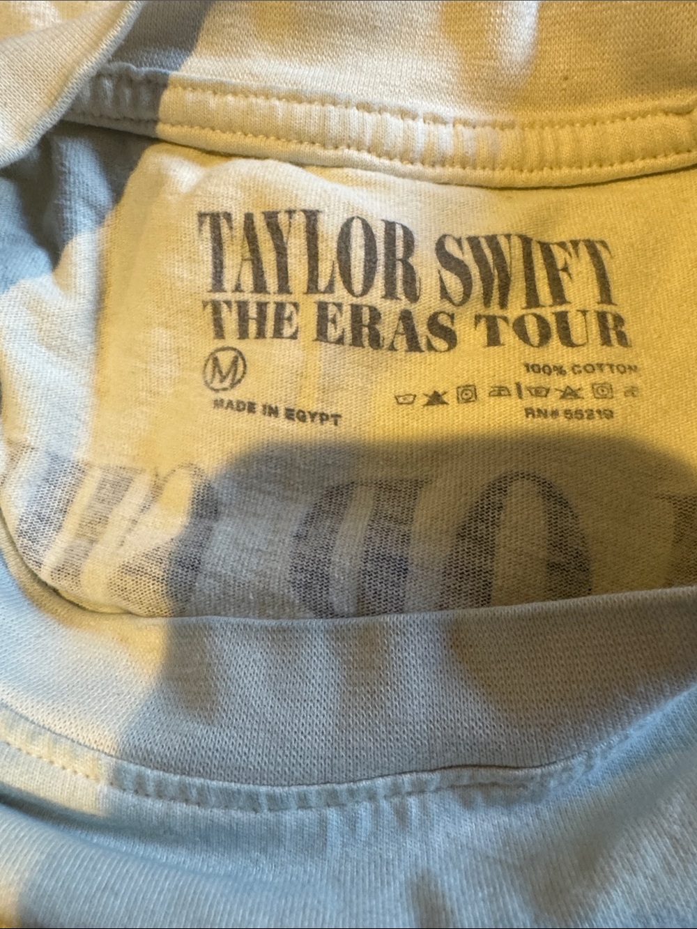 Authentic Taylor Swift The Eras Tour Official "Through LA" Beige T-Shirt Size M - Picture 2 of 3